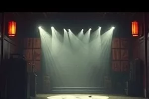 《沙漏旅馆》前台沙漏与登记本